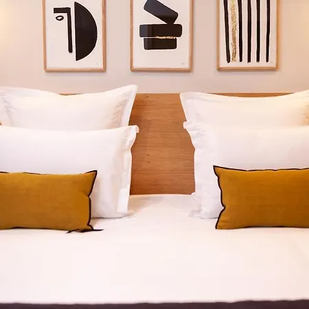 Hotel Tinah Paris, Champs Elysées Parigi