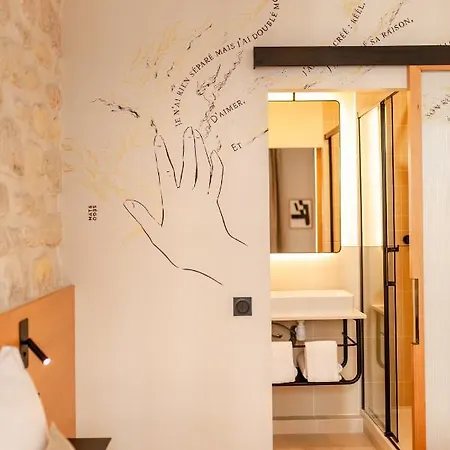 Hotel Tinah Paris, Champs Elysées 3*