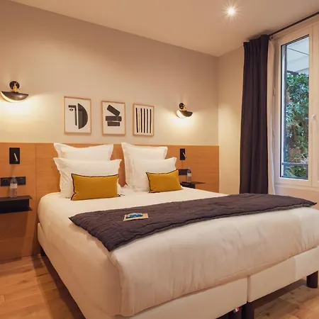 Tinah Paris, Champs Elysees 3*