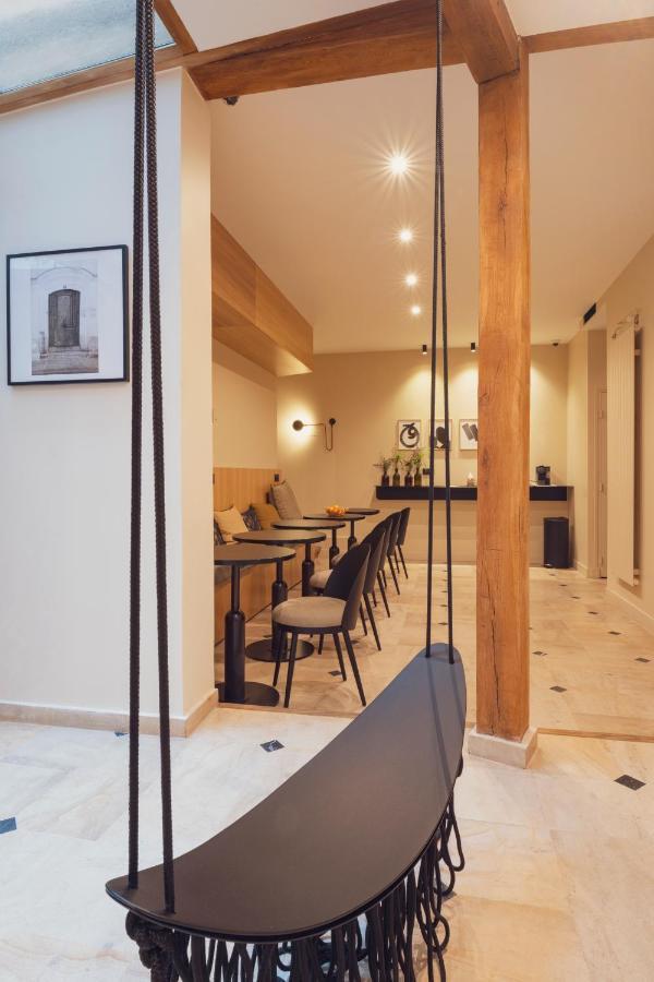 Hotel Tinah Paris, Champs Elysees