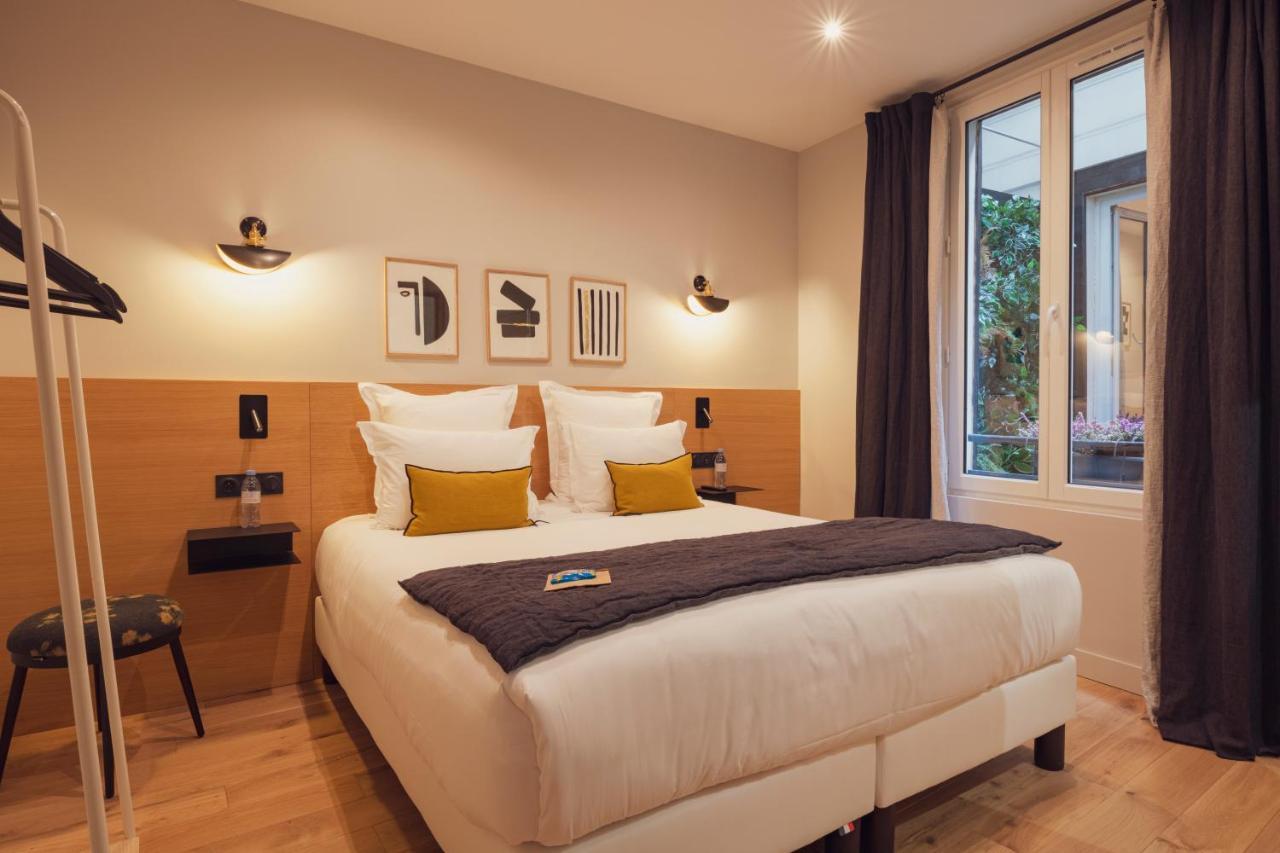 Tinah Paris, Champs Elysees 3*